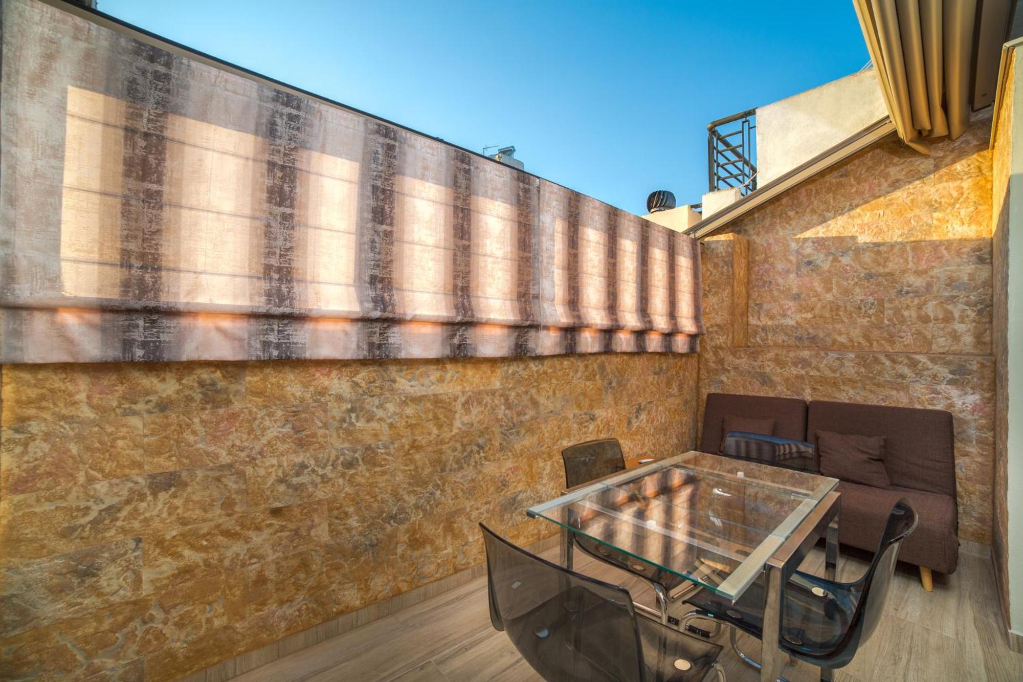 Cosy Apartment With Terrace Near Metro Station Атина Екстериор снимка