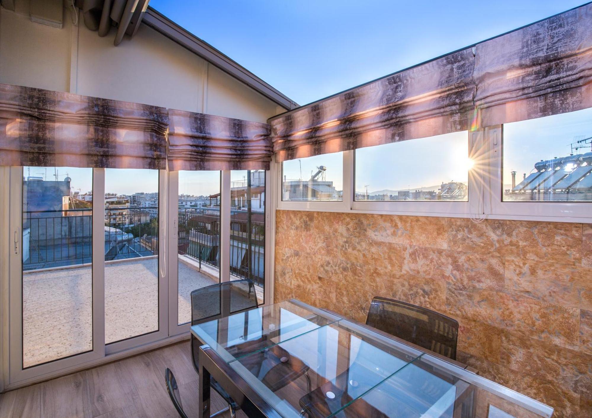 Cosy Apartment With Terrace Near Metro Station Атина Екстериор снимка